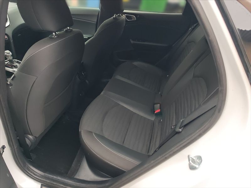 Kia XCeed 1,5 T-GDI GT-Line AT - fotka 7 z 11