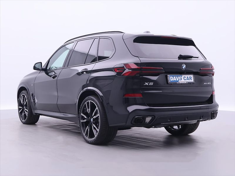 BMW X5 3,0 xDrive40d Mpacket - fotka 5 z 48
