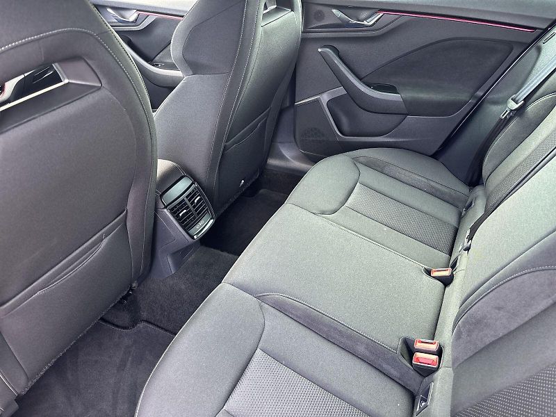 Škoda Scala (2024) 1.0 TSI Drive - fotka 8 z 31