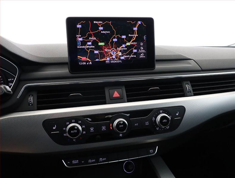Audi A4 (2017) 2.0 TDI, Navi, Bi-Xenony - fotka 10 z 19