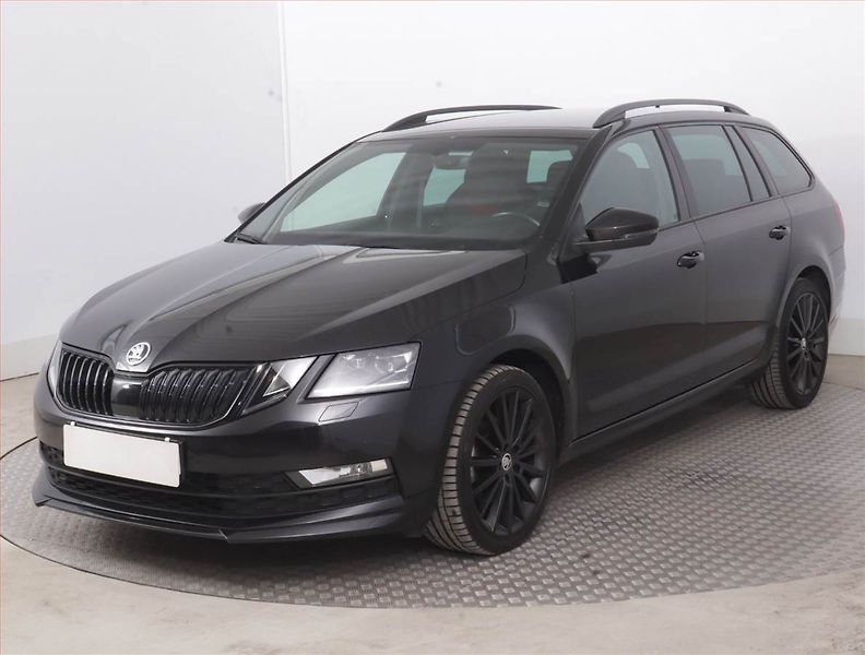 Škoda Octavia (2020) 1.5 TSI, Automat, Serv.kniha - fotka 2 z 16