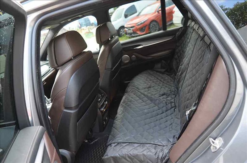 BMW X5 (2017) XDRIVE AT - fotka 14 z 18