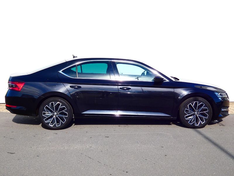 Škoda Superb (2020) Style Plus Extra 2.0 TDI DSG - fotka 3 z 30