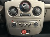 Renault Clio 1.1  . - náhled 19
