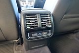 Volkswagen Passat 1.4 TSI DSG Kamera Cockpit Taž - náhled 18