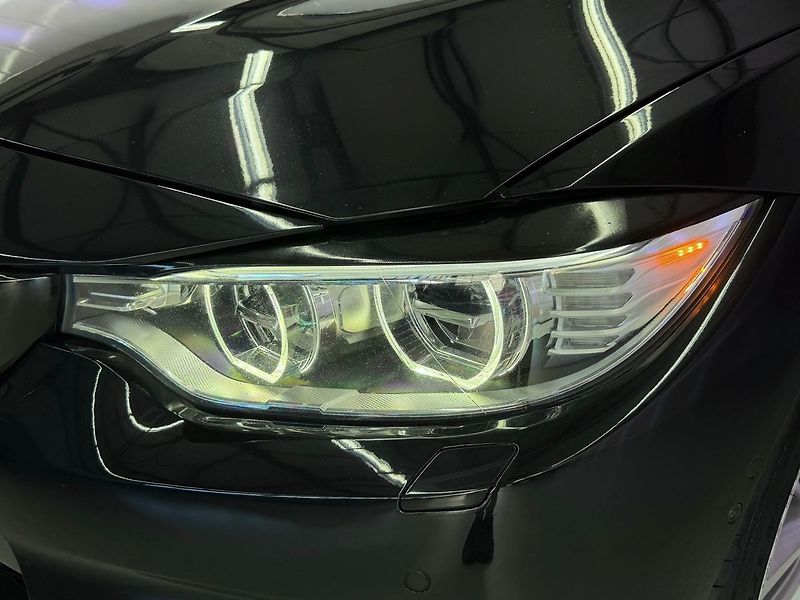 BMW Řada 4 440i xDrive GC M-SPORT, EL. ŠÍ - fotka 8 z 33