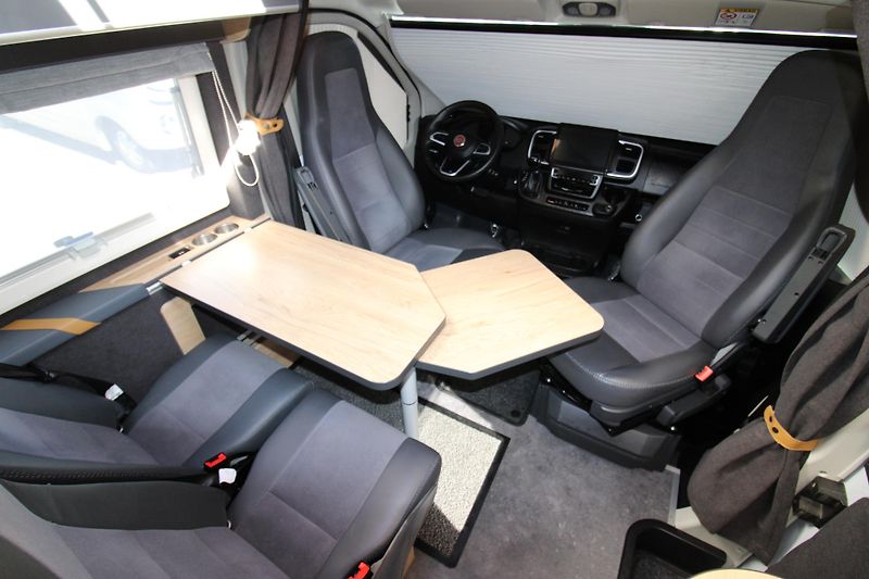 Globe-Traveller (2022) Voyager Z - fotka 38 z 74