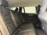 Volvo V60 (2026) B4 2.0L 197+14 HP AT7 FWD PLUS - náhled 21
