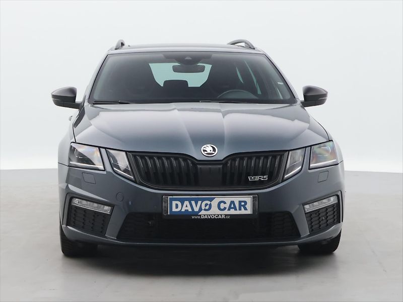 Škoda Octavia 2,0 TSI DSG RS245 LED Panorama - fotka 2 z 28