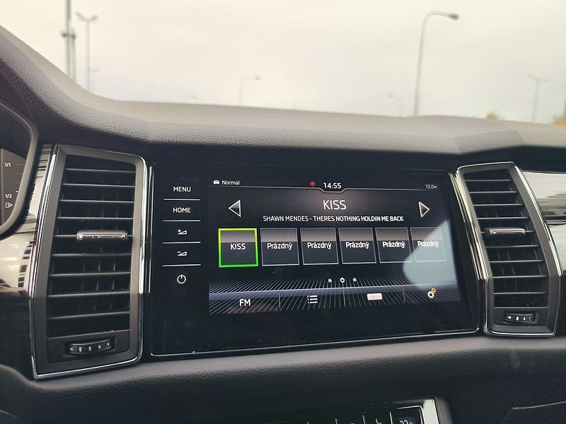 Škoda Kodiaq 2.0 TDI/140kW Style DSG 4x4 - fotka 19 z 36