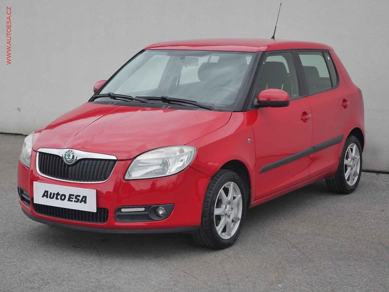 Škoda Fabia (2008) 1.2i, ČR, STK4/28 - fotka 3 z 13