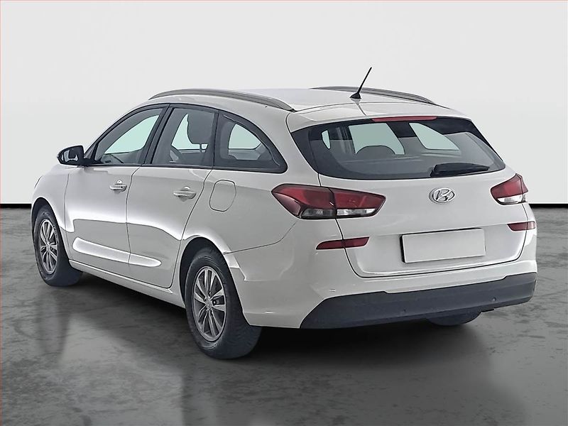 Hyundai i30 (2018) 1.0 T-GDI, Serv.kniha - fotka 4 z 19