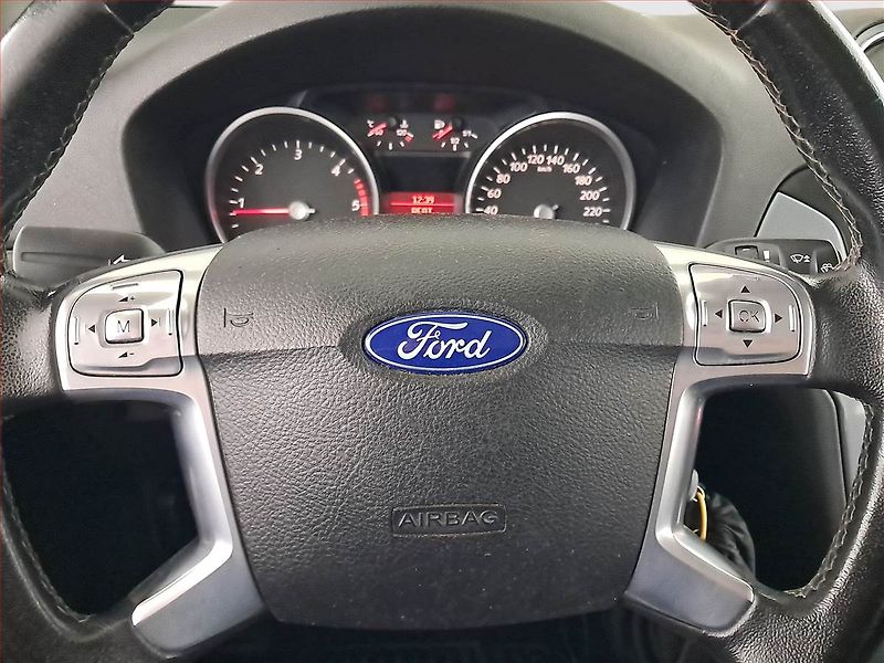 Ford Mondeo (2010) 2.0 TDCi, udržované - fotka 14 z 15