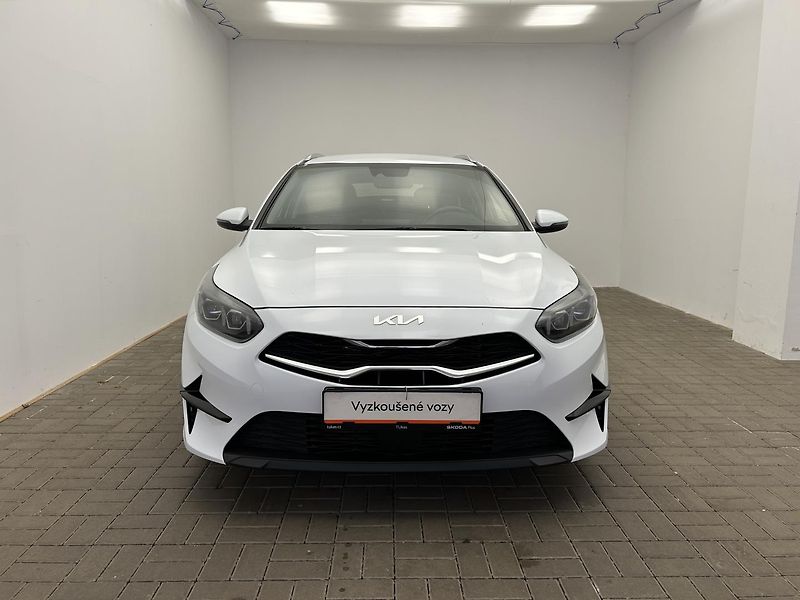 Kia Ceed 1.5 T- GDI TOP - fotka 4 z 23