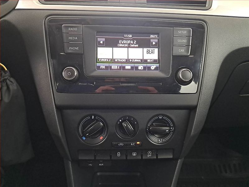 Škoda Rapid (2016) 1.4 TDI, Tempomat - fotka 12 z 15