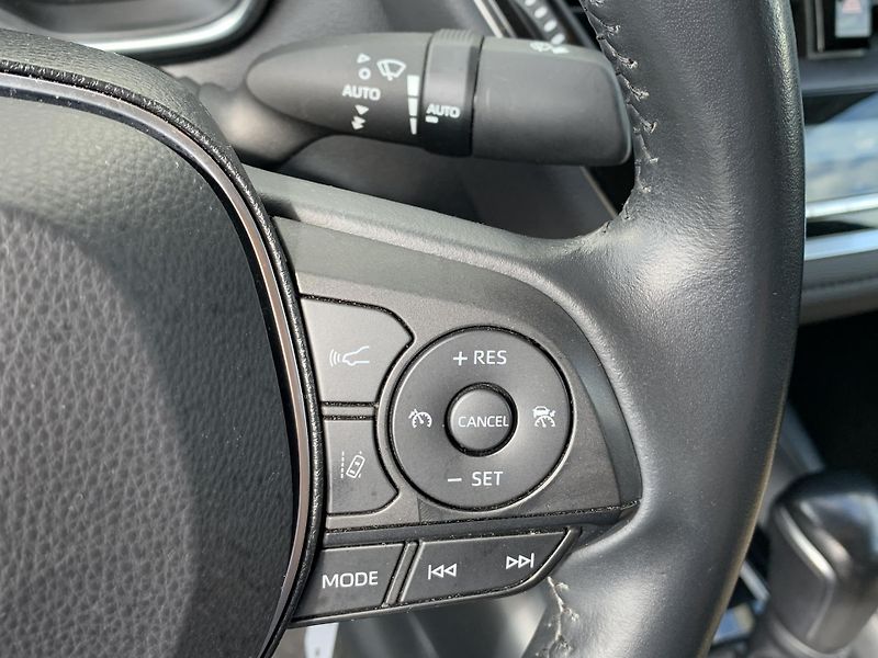Toyota Corolla SD COMFORT TECH STYLE 1.5 VVTi - fotka 20 z 28