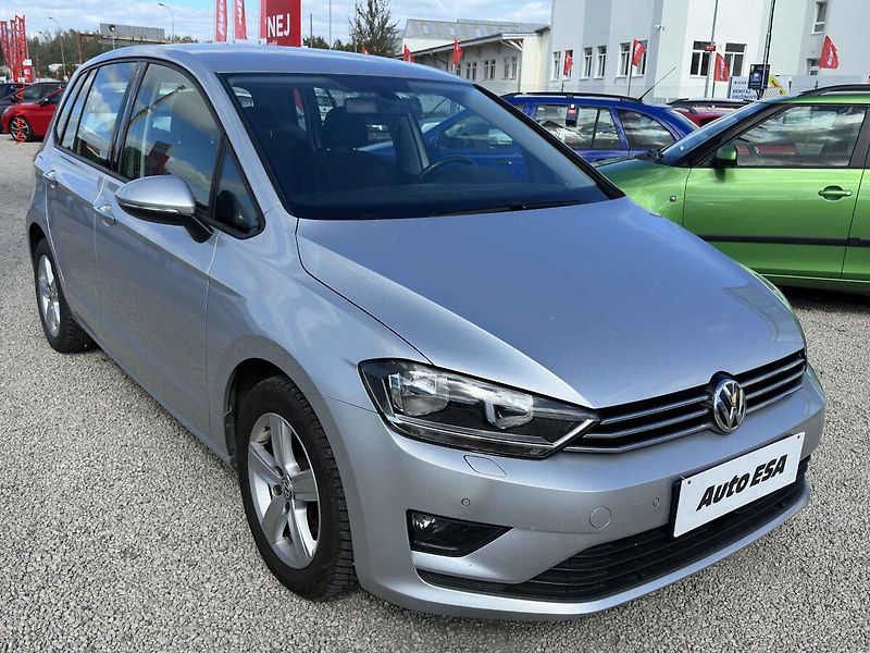 Volkswagen Golf Sportsvan (2015) 1.2TSi, AC, temp, park - fotografie inzerátu