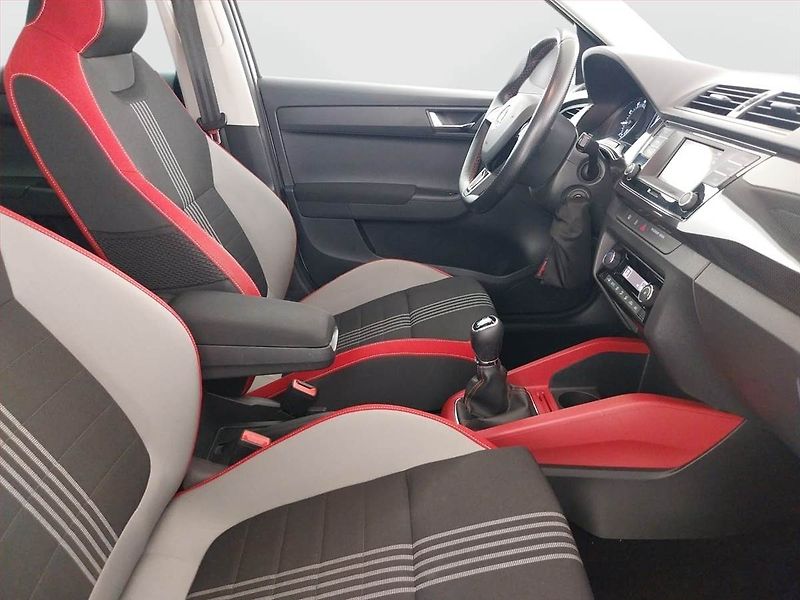 Škoda Fabia (2015) Monte Carlo 1.2 TSI - fotka 9 z 19