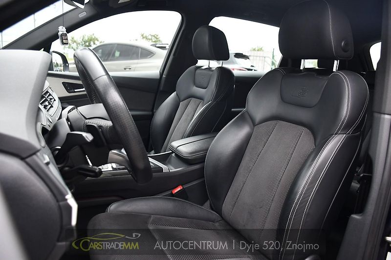 Audi Q7 3.0TDi S-LINE TAŽNÉ REZERVACE - fotka 11 z 55
