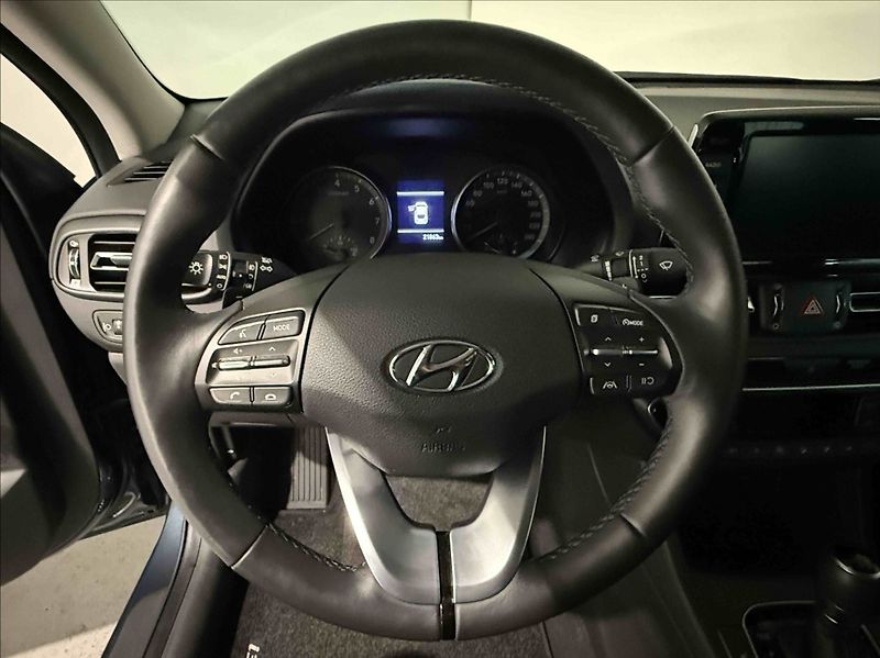 Hyundai i30 1,0 T-GDI SMART AT - fotka 8 z 19