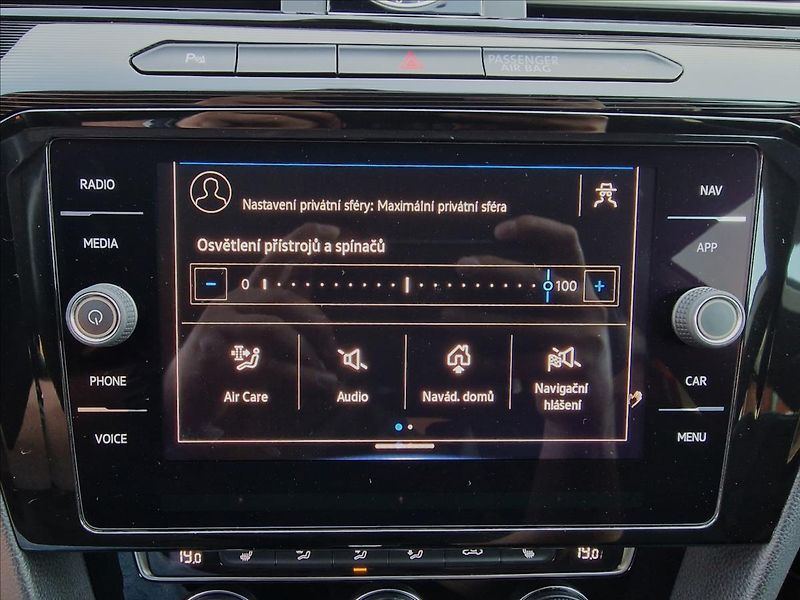 Volkswagen Arteon 2.0 TDI DSG Elegance,ČR,1.Maj - fotka 29 z 50