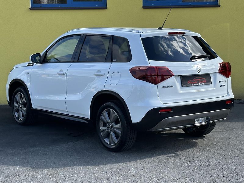 Suzuki Vitara (2022) HYBRID 1.4/95kW *4x2* ČR  - fotka 3 z 39
