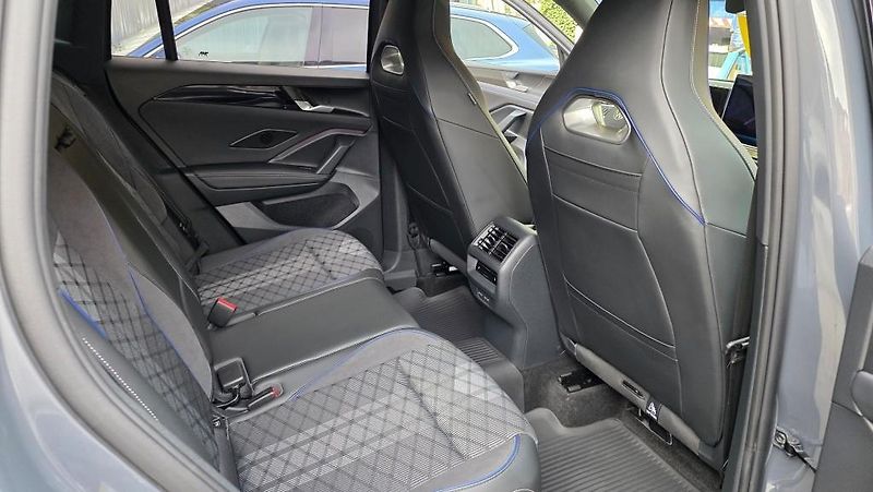 Volkswagen Tiguan (2024) 2.0TDI 142kW 4x4 DSG7 Rline TZ - fotka 15 z 50
