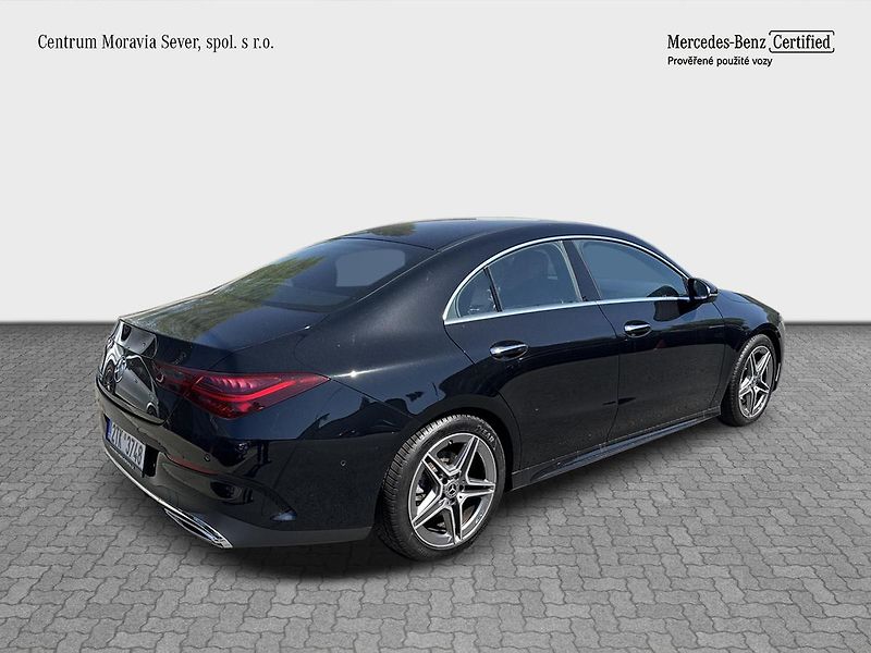 Mercedes-Benz CLA 200, 1.majitel - fotka 5 z 16