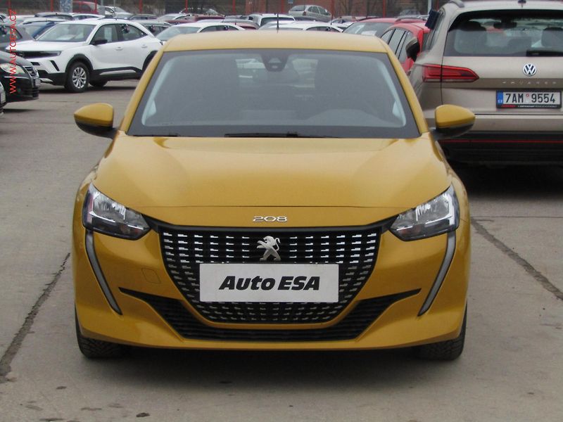 Peugeot 208 (2019) 1.2 T, 1.maj,ČR, Active - fotka 2 z 19