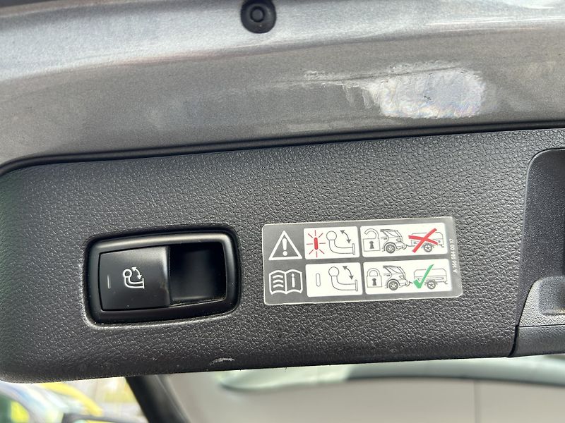Mercedes-Benz Třídy M (2012) ML 350 190 KW naj 219 tis km - fotka 18 z 31