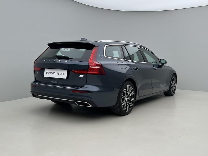 Volvo V60 T6 AWD RECHARGE INSCRIPTION  - fotka 12 z 43