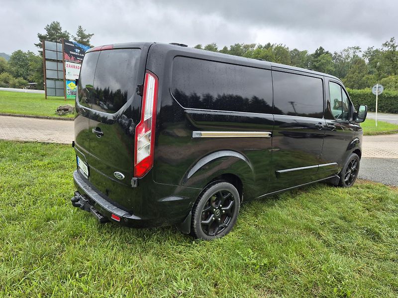 Ford Transit Custom (2015) 2.2 Tdci Long 114Kw  - fotka 10 z 24
