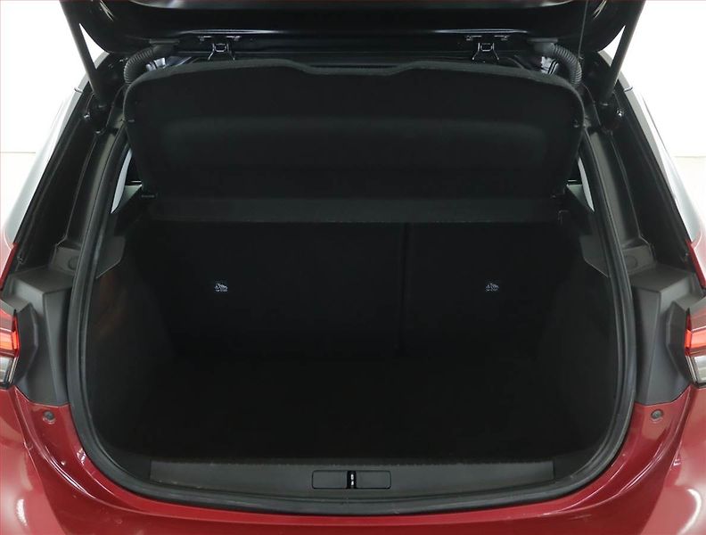 Opel Corsa (2021) 50 kWh, SoH 90%, Automat - fotka 14 z 18