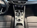 Alfa Romeo Giulia (2026) Veloce 2.2 JTDm 210k Q4 - náhled 14