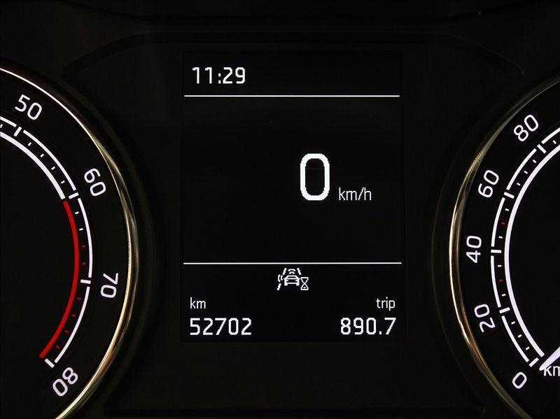 Škoda Kamiq 1,5 TSi 110kW Style 2xSady k. - fotka 22 z 22