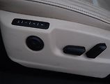 Škoda Superb (2013) Elegance 2.0 TDI, Navi - náhled 18