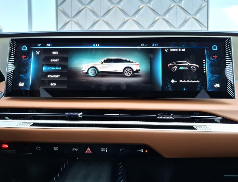 DS Automobiles DS N°8 (2026) ETOILE 350 k AWD LONG RANGE    - fotka 9 z 47