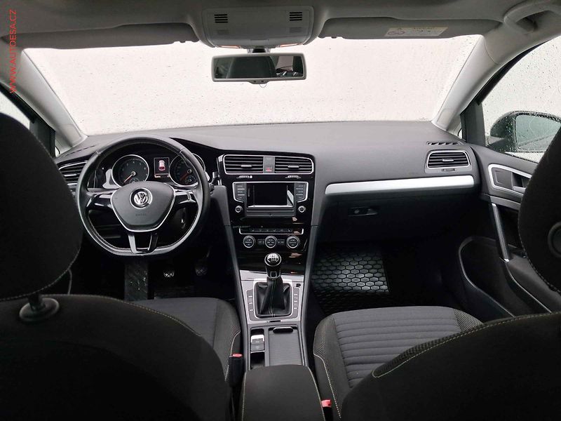 Volkswagen Golf (2014) 1.2 TSi, CUP, +alu kola - fotka 8 z 16