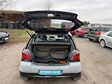 Toyota Yaris 1.0i - náhled 9