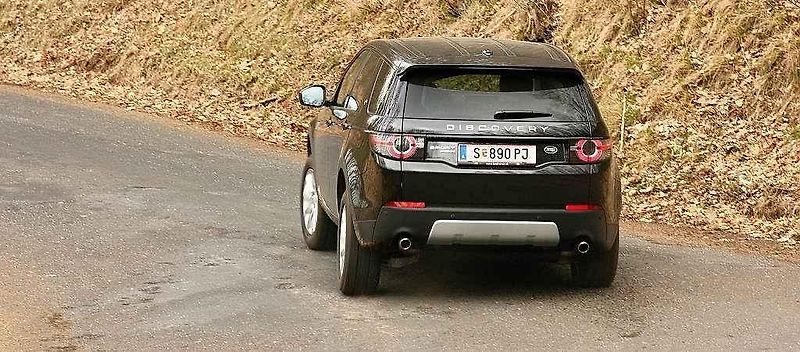 Land Rover Discovery Sport.
