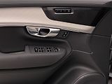 Volvo XC90 (2026) B5 AWD BLACK EDITION PLUS 7m - náhled 28