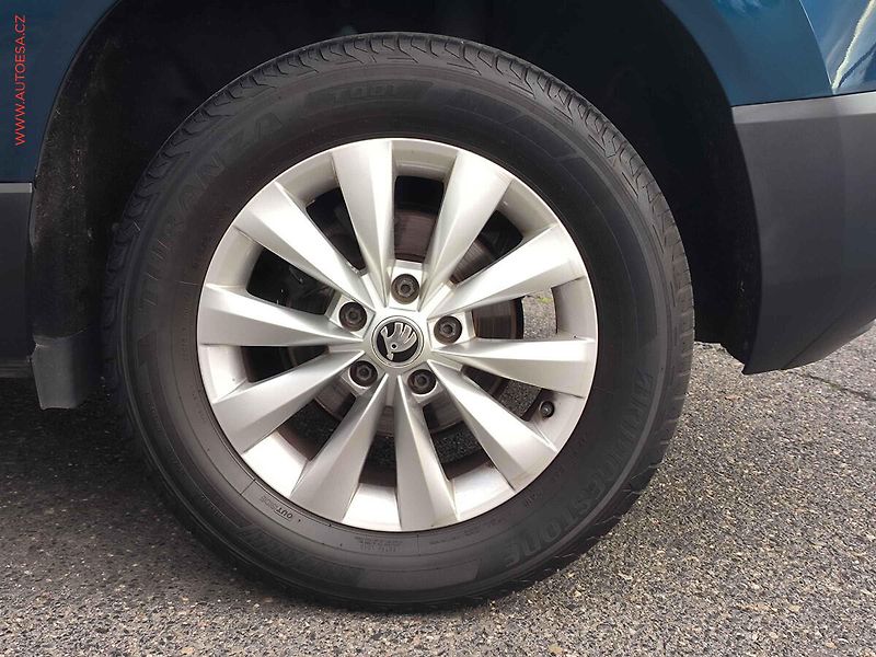 Škoda Karoq (2019) 1.0 TSi, Ambition - fotka 22 z 23
