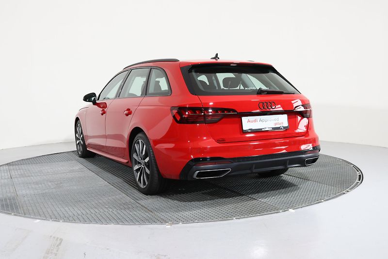 Audi A4 Avant Sline 35 TDI Stronic - fotka 8 z 24