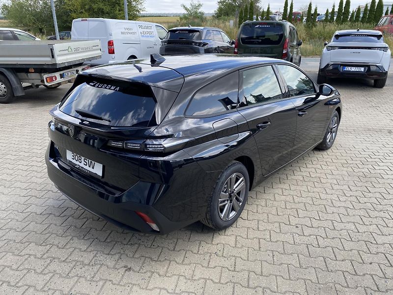 Peugeot 308 (2025) SW STYLE BlueHDi 130 S&S EAT8 - fotka 9 z 27