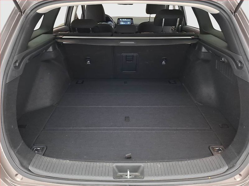 Hyundai i30 (2023) Smart 1.5 T-GDI MHEV, Automat - fotka 14 z 19