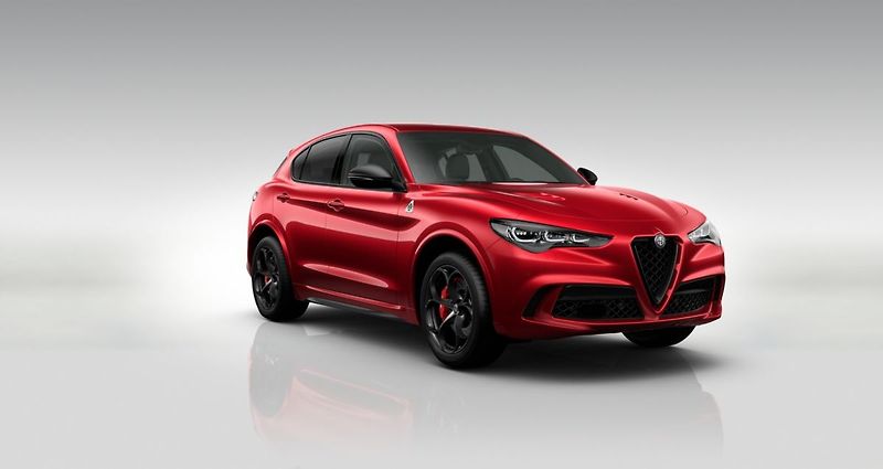Alfa Romeo Stelvio (2026) Quadrifoglio 2.9 V6 BiTurbo 52 - fotka 1 z 6