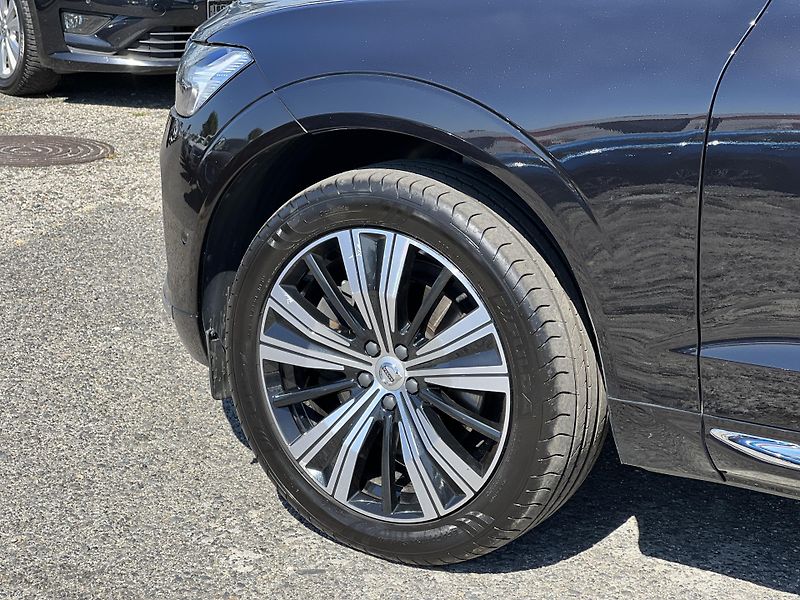 Volvo XC60 INSCRIPTION 2.0 B4 AWD ČR DPH - fotka 38 z 40