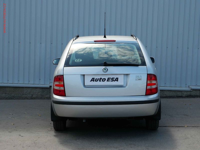Škoda Fabia (2005) 1.2i, ČR - fotka 5 z 12