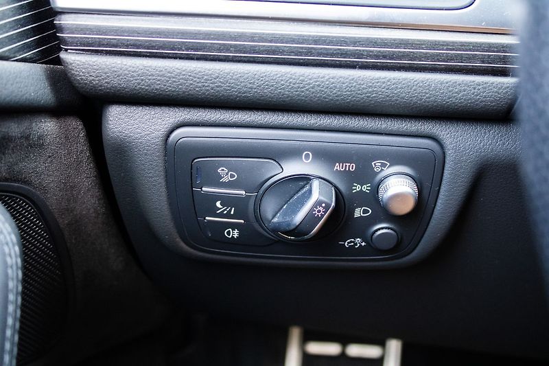 Audi A6 - fotka 15 z 24