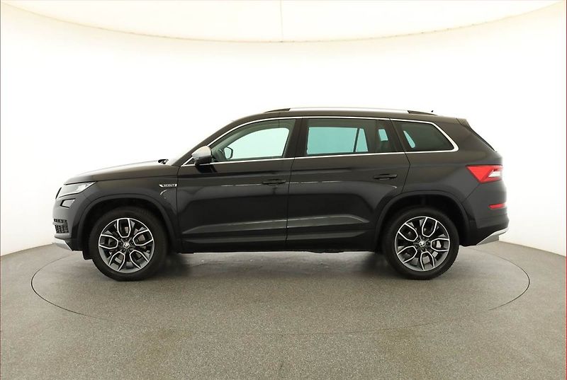 Škoda Kodiaq (2018) Scout 2.0 TSI - fotka 3 z 22